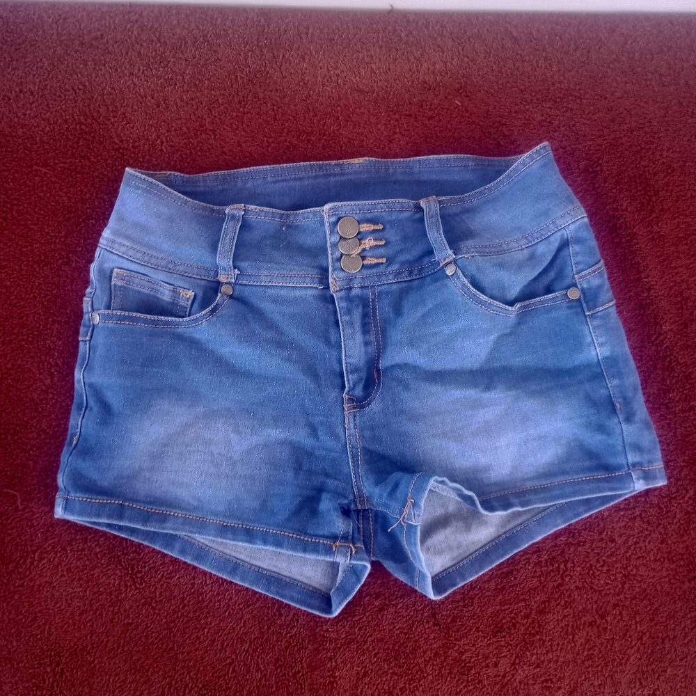 Sugah & Honey Shorts size 9